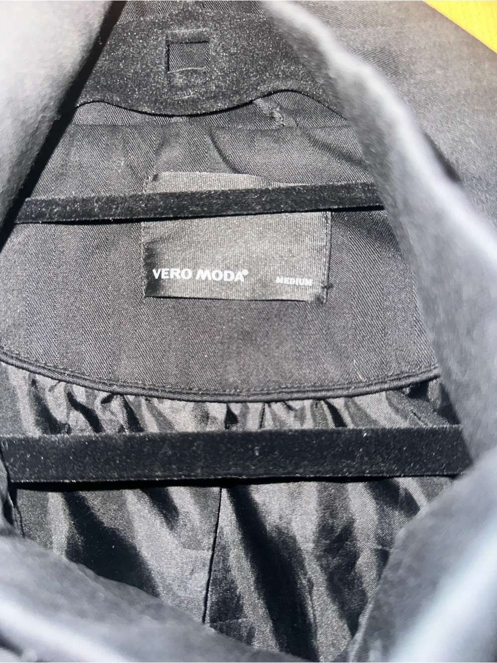 Vero Moda Black Double-Breasted Trench Coat - Picture 5 of 6